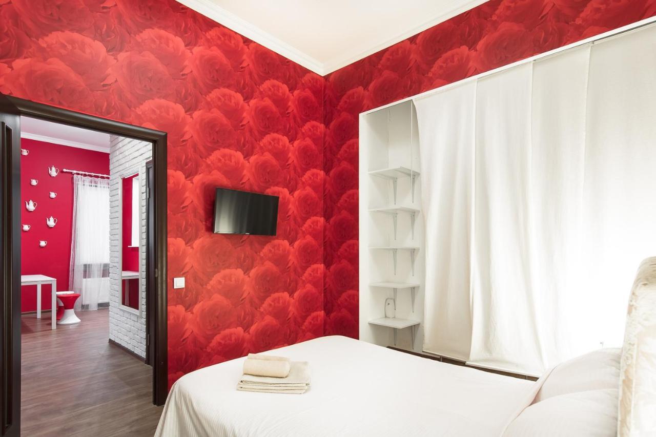 Modern Apartment In The City Center In A New Building أوديسا المظهر الخارجي الصورة