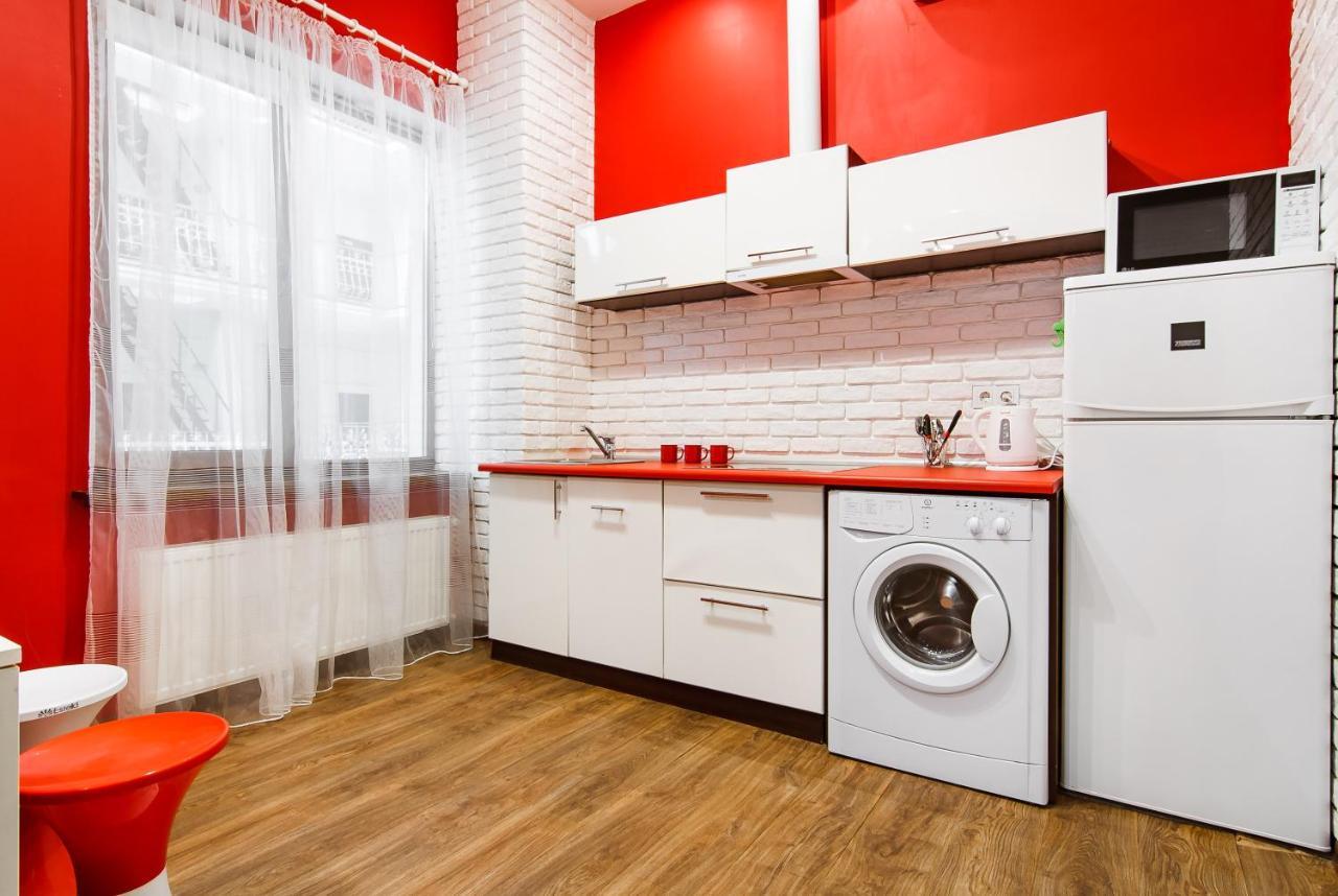 Modern Apartment In The City Center In A New Building أوديسا المظهر الخارجي الصورة